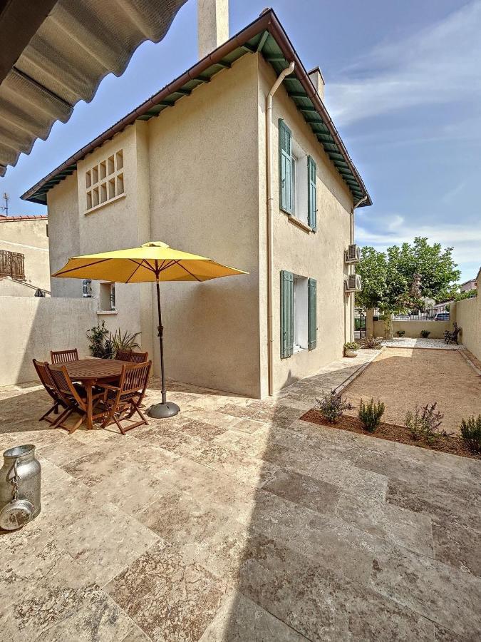 Charmante Maison De Ville Avec Jardin, Terrasse Et Terrain De Petanque フォス・シュル・メール エクステリア 写真