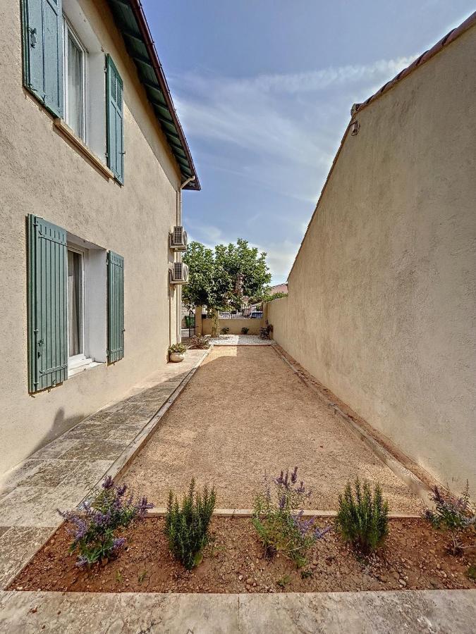 Charmante Maison De Ville Avec Jardin, Terrasse Et Terrain De Petanque フォス・シュル・メール エクステリア 写真